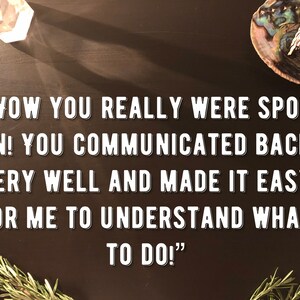 Peut inclure: Une citation de motivation sur un fond en bois fonc&eacute; avec un cristal et une coquille avec de la sauge. La citation dit "WOW YOU REALLY WERE SPOT ON! YOU COMMUNICATED BACK VERY WELL AND MADE IT EASY FOR ME TO UNDERSTAND WHAT TO DO!"