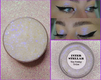 Paillettes pour le visage, maquillage gel pailleté pour le corps, yeux, cheveux, festival, rave, violet, mauve, opale, irisé, euphorie, indéformable, cosmétique, fin