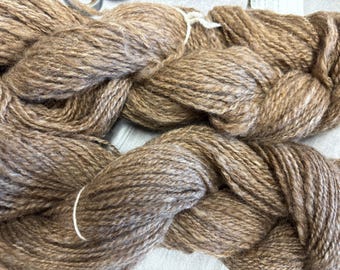 Handspun Moore Shetland yarn. 3.5 oz, 188yards/3.7 oz, 200 yards.