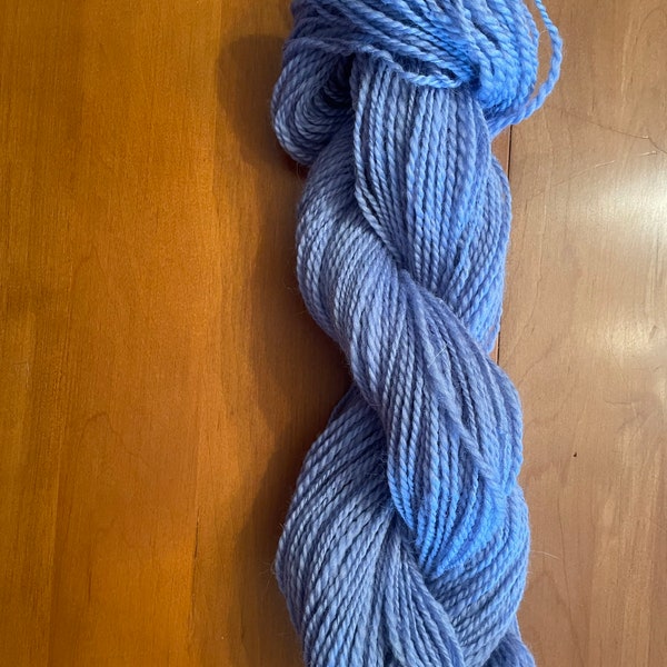 Cornflower handspun Corriedale Wool Yarn, 4 oz, 12 wpi, dk weight