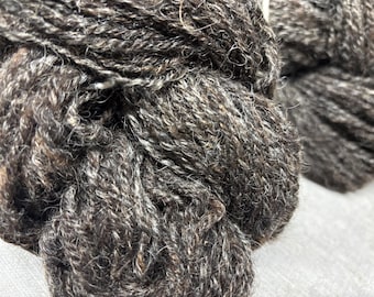 Handspun dark Charcoal Shetland/Gotland cross yarn. Approximately 4oz, 188yards.