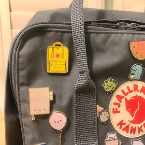 Süße Rucksack Pin Bild 3