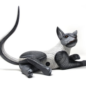 Alebrije - Laying dog