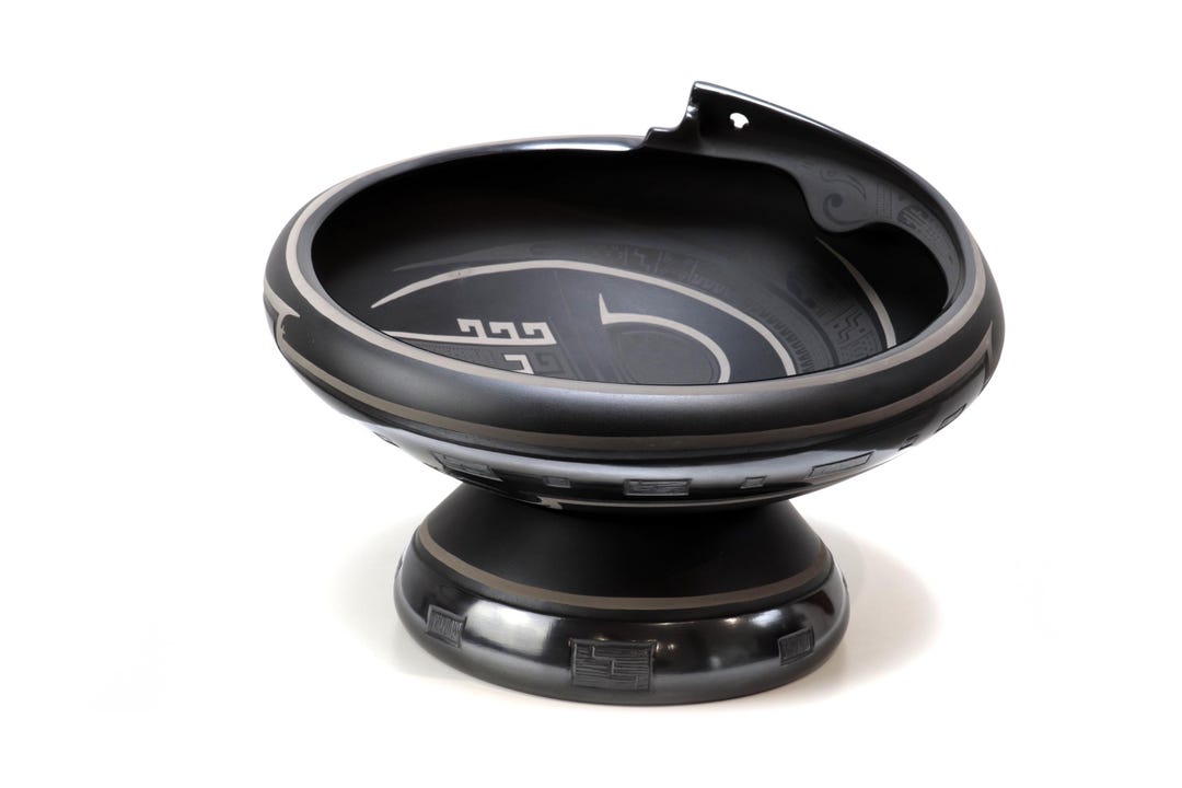 マタ・オルティス陶器 - ブラックプレート - 35 cm (14 インチ) - 伝統