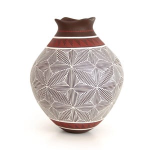 Mata Ortiz Keramik - Symboler för Jord och Tid - 14 cm (5,5 tum) - Mexikansk Konst