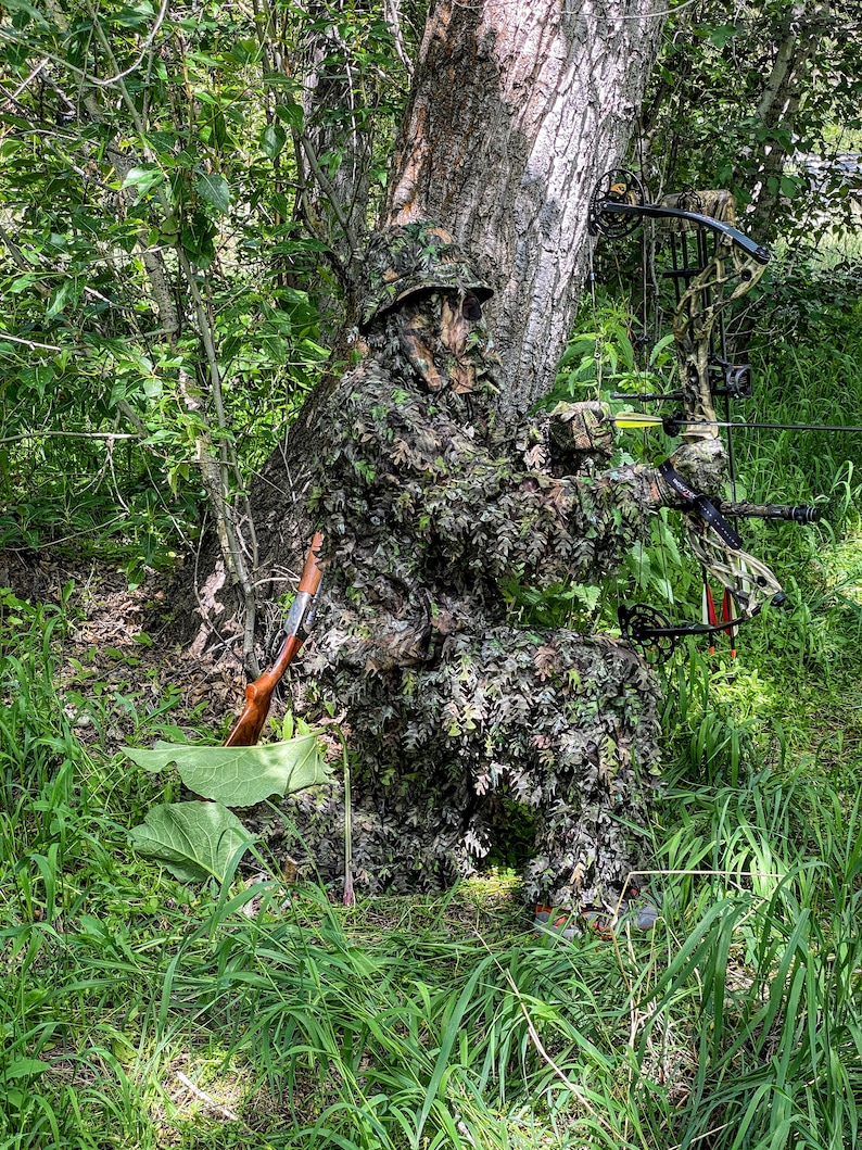 Leafy Suit Top Bottom, Officially Licensed NWTF Mossy Oak Obsession 3D