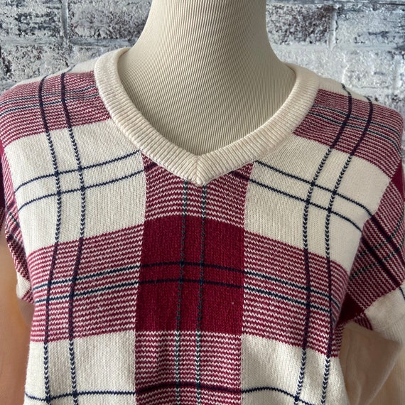 Vintage 80’s/90’s Scottish- cotton v-neck sweater - image 2