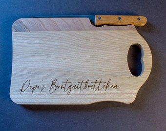 Personalisiertes Brotzeitbrett inkl. Speckmesser aus FSC® Esche mit individueller Lasergravur - Jausenbrett | Brettchen | Vatertag | Gravur