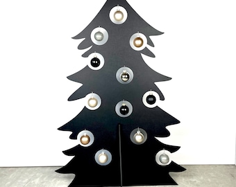 Nachhaltiger Design-Weihnachtsbaum aus Holz – Wiederverwendbar und platzsparend