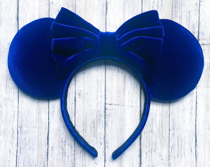 Majestic Blue Velvet Ears