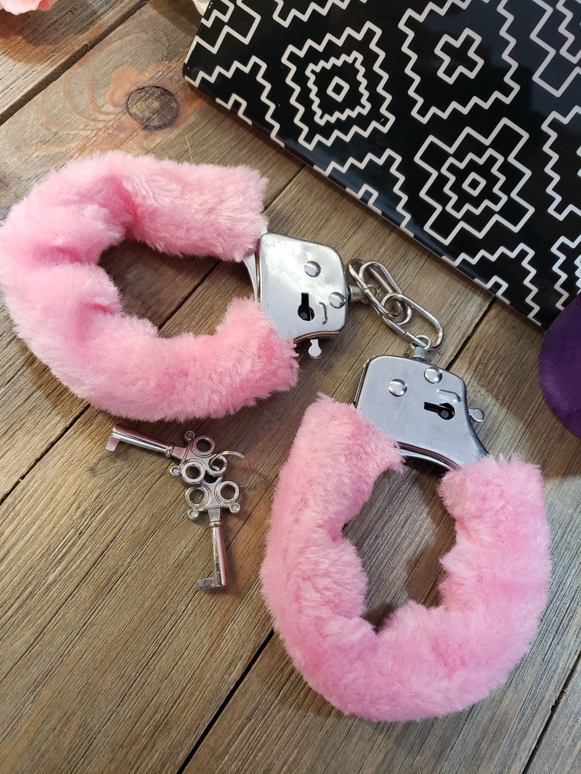 Fuzzy Fur Trim Handcuffs For Bachelorette Party – Metal Wrist Cuffs (Leopard, Black, Pink, Red)