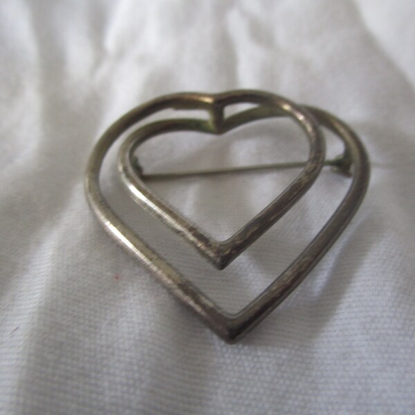 Silver Heart Short - Burgundy