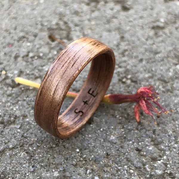 Walnet wood ring -wood ring men-wood ring women-wood couples ring-wood wedding band-wood wedding ring-anniversary ring-promise rings for her