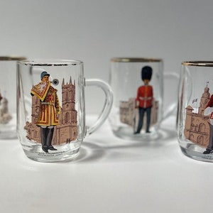 Charming Vintage Glass Beer Mugs | Retro London Beer Glasses | Collectors Nostalgic Brewsteins | Iconic London Memorabilia | British Barware