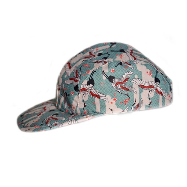 Kranich Motiv-Baseball Cap aus strukturierter Baumwolle- gefüttert und in Weite anpassbar. Größe M/L (58,0 cm)