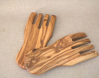 Salad cutlery in olive wood "Hands", set of 2 salad hands, handmade.