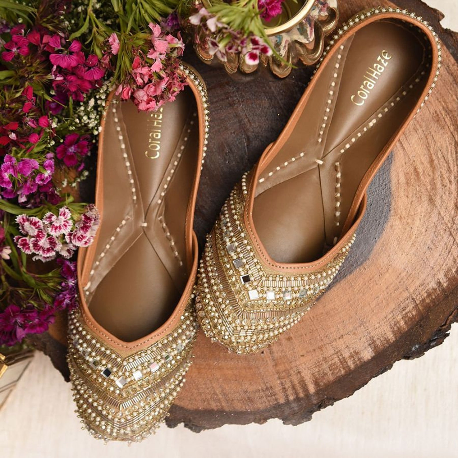 Gold Extraordinary Punjabi Jutti for Women Etsy