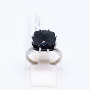 Natural black spinel ring/Statement ring/wedding engagement ring/handmade ring/black stone ring/graduation gift/solitaire ring/vintage ring