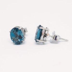 NATURAL IOLITE  stud earrings/jewelry gifts/natural blue gemstone stud earring/ready to ship jewelry/gifts for her/Christmas gifts