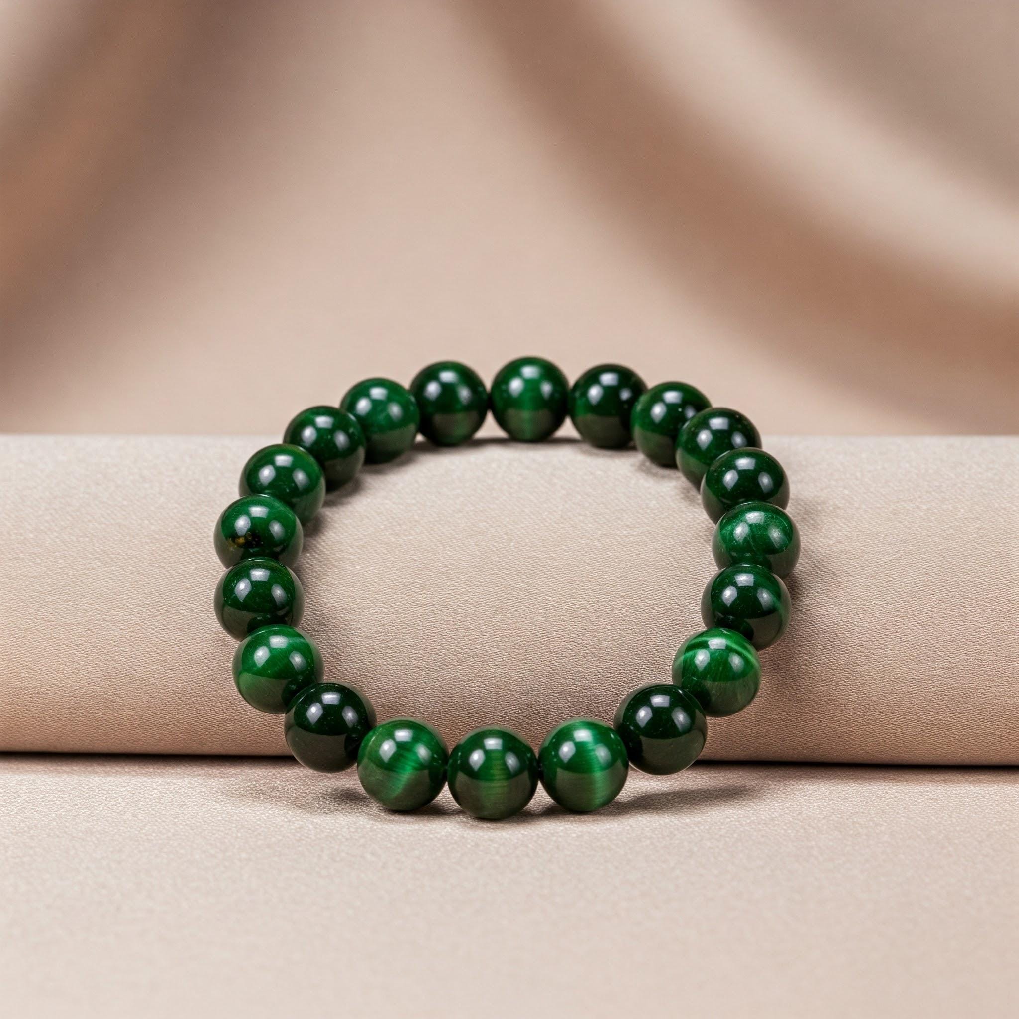 Eye Bracelet in Green
