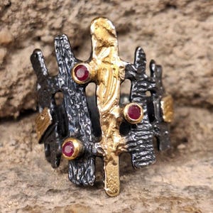 Bague rubis faite main : argent sterling oxydé et or, bijoux modernistes