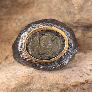 Handmade moldavite ring / Raw moldavite rings / Mens moldavite ring / Meteorite jewelry / Sterling silver ring / Raw gemstone ring /