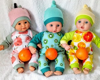 Saftige Strampler, fruchtige Latzhose mit Mütze für 8 bis 17 Zoll 20 - 46 cm Puppen, Junge Puppenkleidung, Schlafanzug, 10 12 Zoll 30 33 cm Puppen