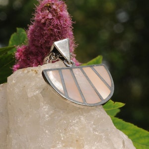 Mother of Pearl Fan Pendant 925 Sterling Silver Pendant,Handmade Natural Shell Gemstone, Natural Mother Of Pearl, Ocean Jewelry by Beldiamo