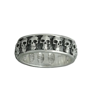 Skull Head Row Band Ring 925 Sterling Silver Gothic Biker Thumb Ring Unique Handmade Skull Band for Men and Women Heavyweight
