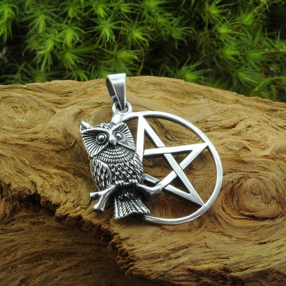 服/ファッション PS: Sitting Owl with Pentacle Pendant Sterling Silver Owl with Bone Pentacle Pendant – Pagan Necklace