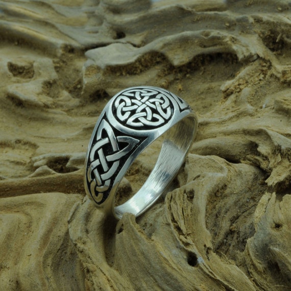 Celtic Knots in Jewelry