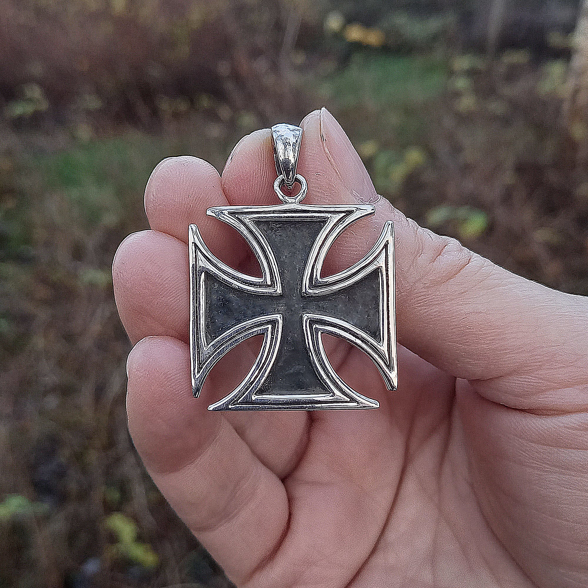 Maltese Cross Pendant 925 Sterling 