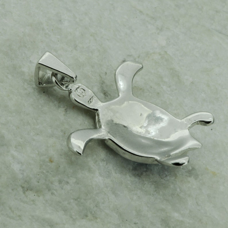 Beldiamo 4.5 g 925 Sterling Silver Synthetic Blu Opal Hawaiian Maui Sea Turtles Handmade Pendant