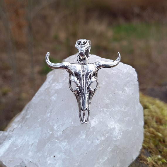 Bull Skull Pendant 925 Sterling Silver,native American Jewelry,navajo Buffalo, Bison Skull Necklace,bull Head Horn, Biker Gift by Beldiamo - Etsy Bull Skull Pendant 925 Sterling Silver,native American Jewelry,navajo Buffalo, Bison Skull Necklace,bull Head Horn, Biker Gift by Beldiamo - Etsy