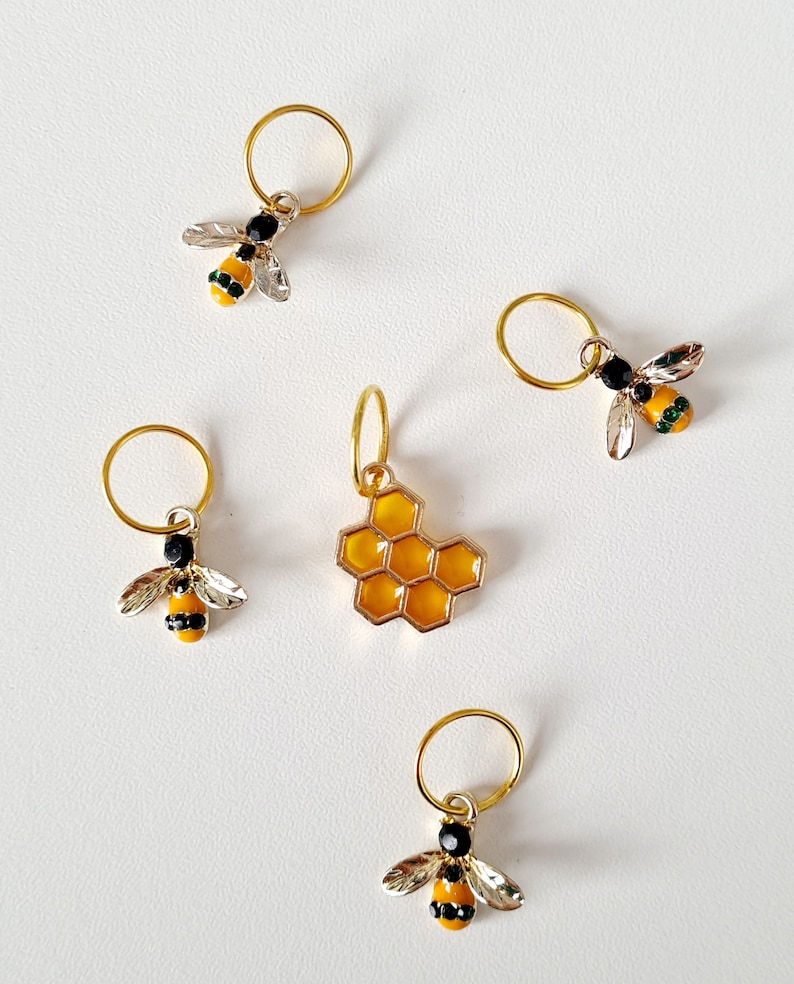 Bee & Honeycomb Stitch Markers. Perfect knitting gift or crochet present. Unique progress keepers set, knitting notions. Mother's Day idea. image 1