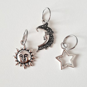 Sun, Moon & Stars Stitch Markers. Perfect knitting gift or crochet present.  Unique progress keepers set, knitting notions. Idea for mum.