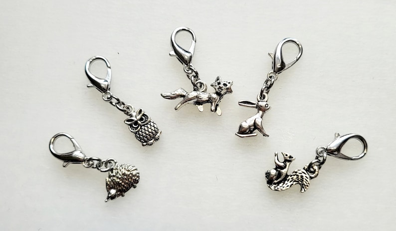 Woodland animals stitch markers. Perfect knitting gift or crochet present. Unique progress keepers set, knitting notions. image 2