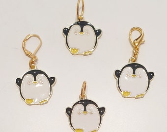 Cute penguin Stitch Markers. Perfect knitting gift or crochet present.  Unique progress keepers set, knitting notions. Idea for mum.