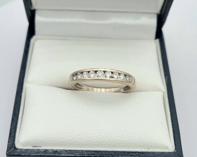 Vintage 18K gold half eternity diamond ring