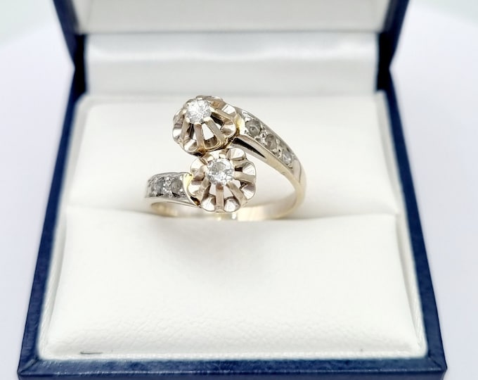 Vintage 18K gold diamond Toi et Moi ring