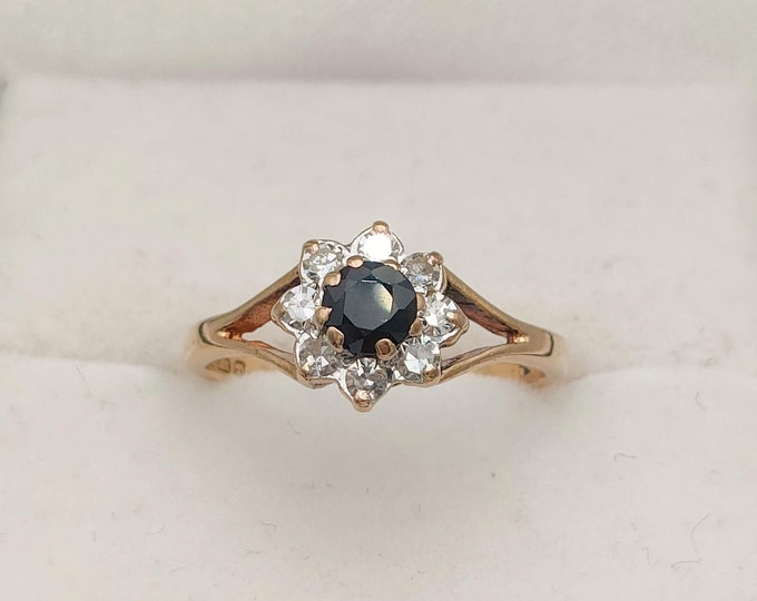 Vintage gold sapphire and diamond cluster ring