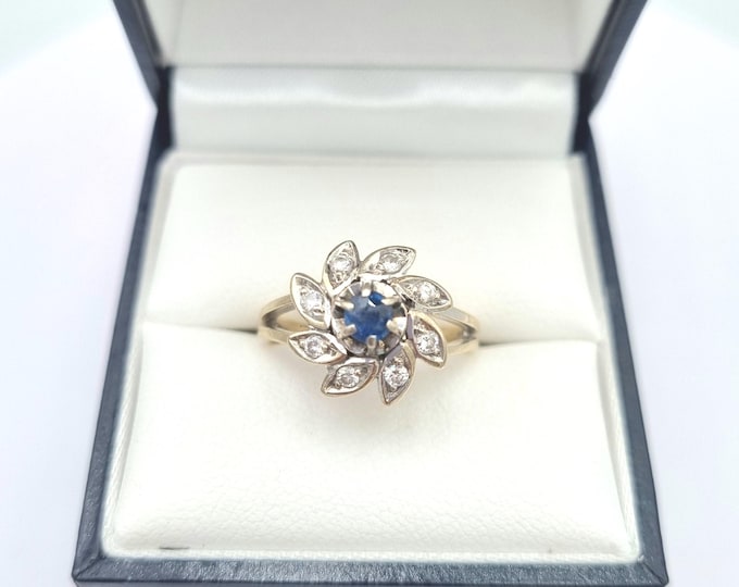 18K gold sapphire and diamond retro cluster ring