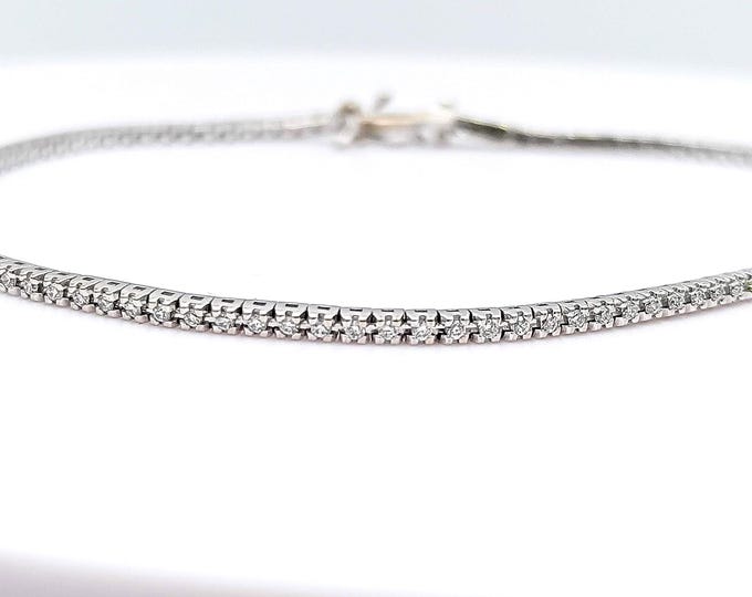 Vintage 18K gold diamond tennis bracelet