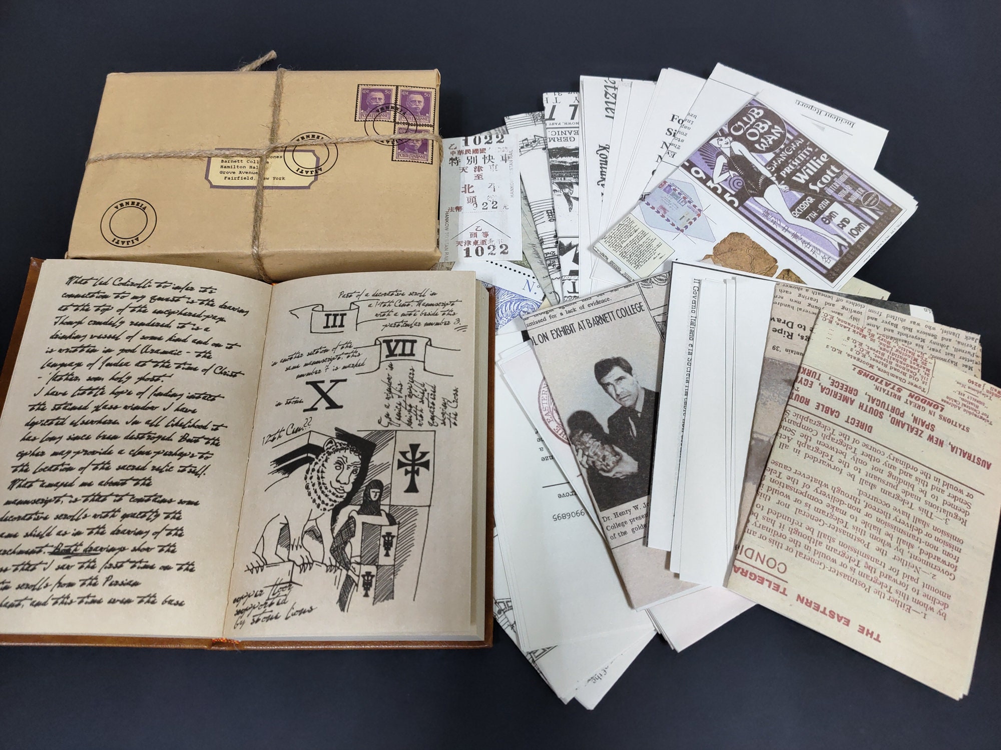 インディージョーンズ　聖杯手帳　ヒーロープロップ　graildiary Amazon.co.jp: 聖杯手帳 インディージョーンズ ストーリープロップ