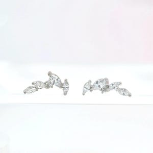 Leaves Ear wrath Climber Small Stud Earring Helix Cartilage Conch Rook Tragus Daith Earrings Piercing Flat back earring gift 16g 20g