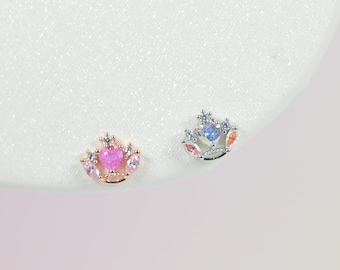Crown Earrings Piercing Small Stud Cartilage Conch Flat Back Helix Rook Labret Tragus