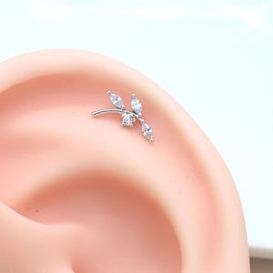 Leaf Stud Earring Helix Cartilage Conch Piercing Ear climber Flat back Labret stud Tragus flat back gift 16g 20g jewelry titanium leaves