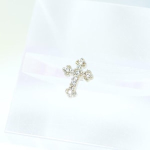 Crystal Cross Stud earring Piercing Labret Helix Cartilage Daith Conch Tragus Flat back Stud jewelry small gift 16g titanium dainty