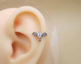 Clous d'oreilles chauve-souris en cristal AB, piercing conque (16G)