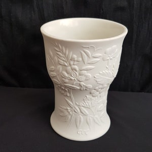 GUNVOR OLIN-GRÖNQVIST Ceramic Vase Planter "Suvi" "Summer" for Finnish Arabia, Finland